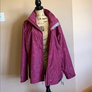 NWT Eddie Bauer Packable rainfoil jacket